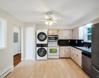 5 Linden Avenue - Photo Thumbnail 11