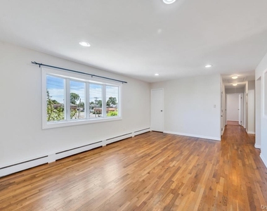5 Linden Avenue - Photo Thumbnail 5