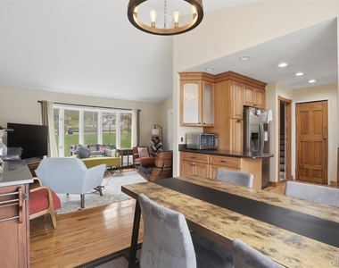 14 Feitsma Lane - Photo Thumbnail 5