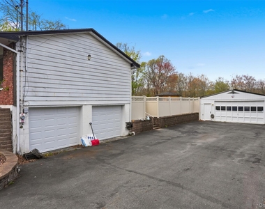 14 Feitsma Lane - Photo Thumbnail 24