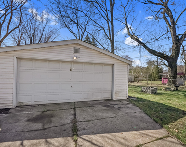 3840 Bart Avenue - Photo Thumbnail 10