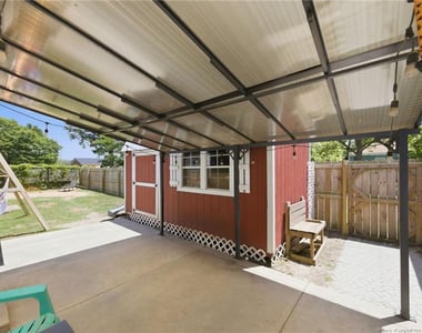 202 N Jackson Street - Photo Thumbnail 21