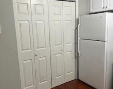 104 Brett Court - Photo Thumbnail 9