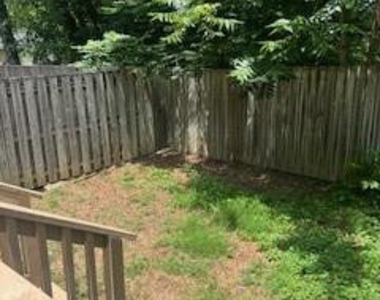 104 Brett Court - Photo Thumbnail 29