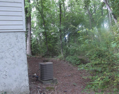 495 Stiles Place - Photo Thumbnail 3