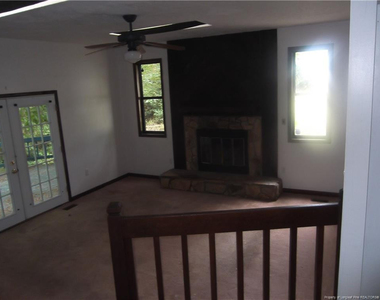 495 Stiles Place - Photo Thumbnail 6