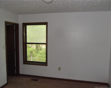 495 Stiles Place - Photo Thumbnail 16