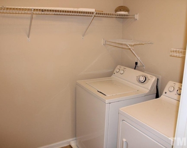 1253 Legacy Greene Avenue - Photo Thumbnail 16