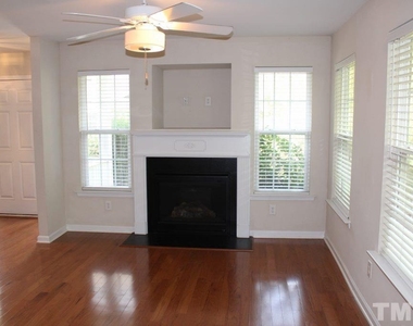 1253 Legacy Greene Avenue - Photo Thumbnail 3