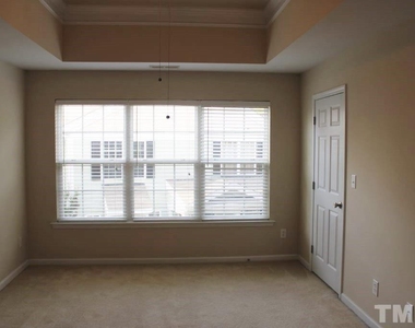 1253 Legacy Greene Avenue - Photo Thumbnail 10