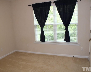 1253 Legacy Greene Avenue - Photo Thumbnail 13