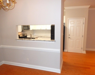211 Bridgepath Drive - Photo Thumbnail 6