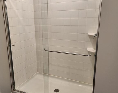 214 Gumspring Drive - Photo Thumbnail 10