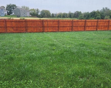 214 Gumspring Drive - Photo Thumbnail 19