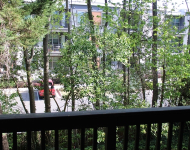 1345 Cameron View Court - Photo Thumbnail 10