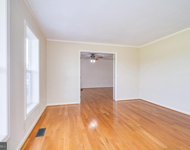401 Ponderosa Trail - Photo Thumbnail 7