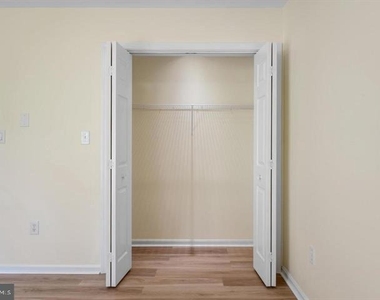 852 Morgan Place - Photo Thumbnail 28