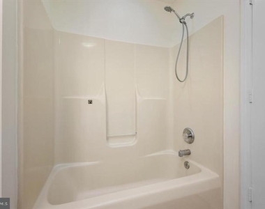 852 Morgan Place - Photo Thumbnail 26