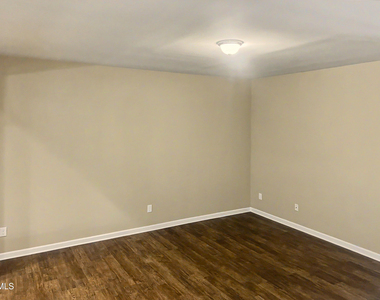 1442 Montonia Street - Photo Thumbnail 4