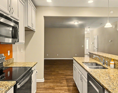 1442 Montonia Street - Photo Thumbnail 7
