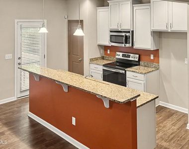 1442 Montonia Street - Photo Thumbnail 8