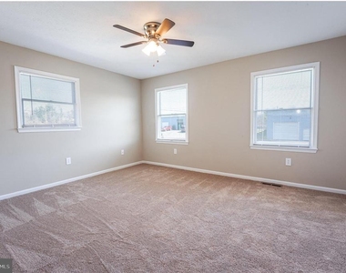 3107 Shawnee Drive - Photo Thumbnail 2