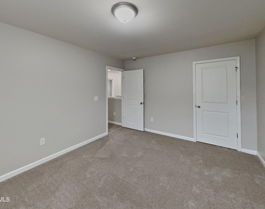 7553 Poplar Meadow Lane - Photo Thumbnail 9