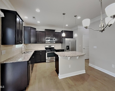 7553 Poplar Meadow Lane - Photo Thumbnail 4
