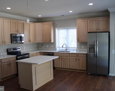 12 Hanover Drive - Photo Thumbnail 12