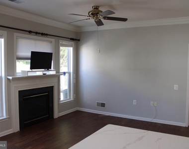 12 Hanover Drive - Photo Thumbnail 14