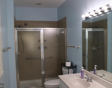 12 Hanover Drive - Photo Thumbnail 20