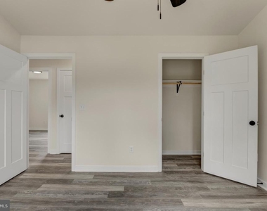 19 Carol Street - Photo Thumbnail 20