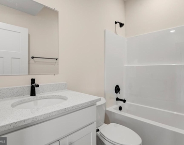 17 Carol Street - Photo Thumbnail 15