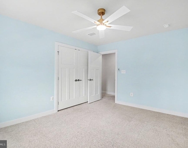 5704 Piney Glade Road - Photo Thumbnail 20