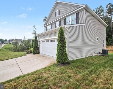 5704 Piney Glade Road - Photo Thumbnail 1