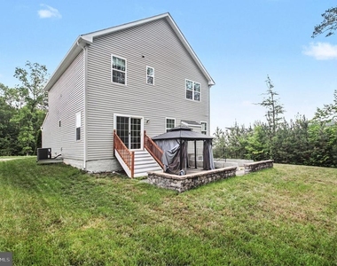 5704 Piney Glade Road - Photo Thumbnail 3