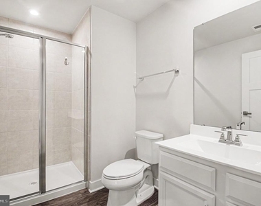 5704 Piney Glade Road - Photo Thumbnail 24