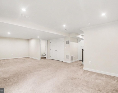 5704 Piney Glade Road - Photo Thumbnail 21