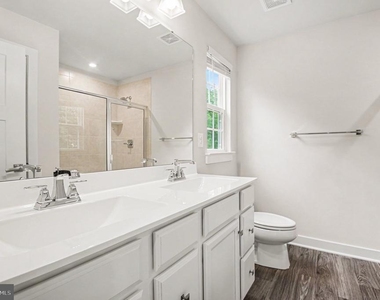 5704 Piney Glade Road - Photo Thumbnail 14