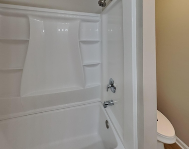 78 Imperial Drive - Photo Thumbnail 8