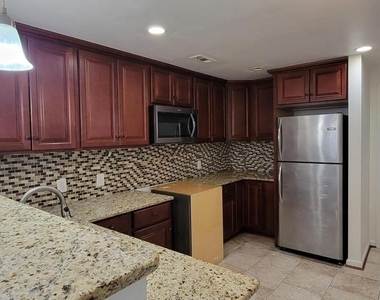 17680 Avenel Lane - Photo Thumbnail 12