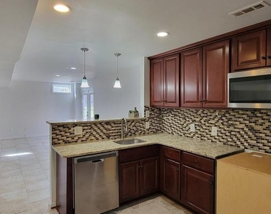 17680 Avenel Lane - Photo Thumbnail 8