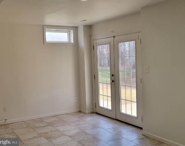 17680 Avenel Lane - Photo Thumbnail 4