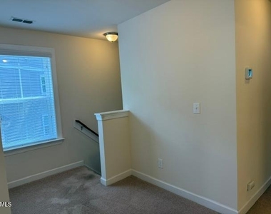 2460 Pecan Ridge Way - Photo Thumbnail 6