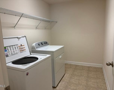 2460 Pecan Ridge Way - Photo Thumbnail 5