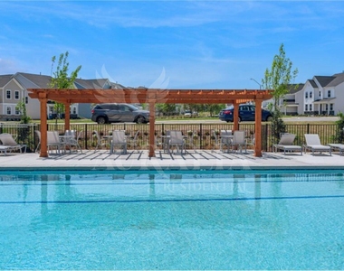 181 Ivy Vine Way - Photo Thumbnail 17
