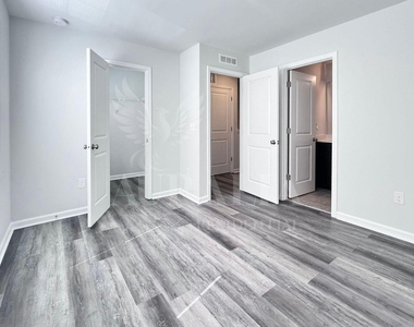 181 Ivy Vine Way - Photo Thumbnail 14