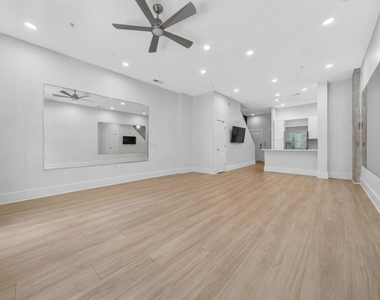 444 S Blount Street - Photo Thumbnail 1