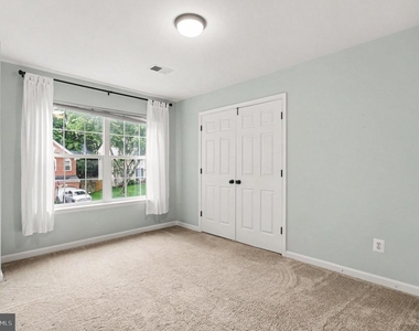 15812 Ibsen Place - Photo Thumbnail 17