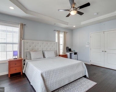 23564 Buckland Farm Terrace - Photo Thumbnail 24